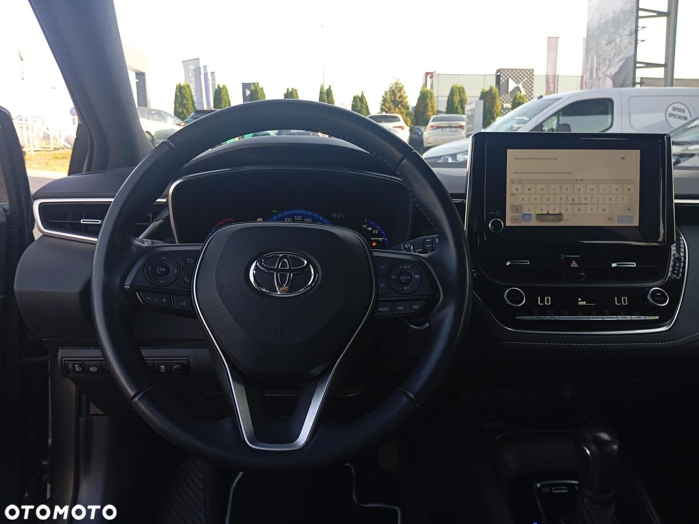 Toyota Corolla 1.8 Hybrid Comfort - 9
