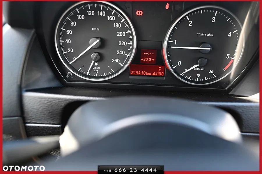 BMW X1 sDrive18d xLine - 14