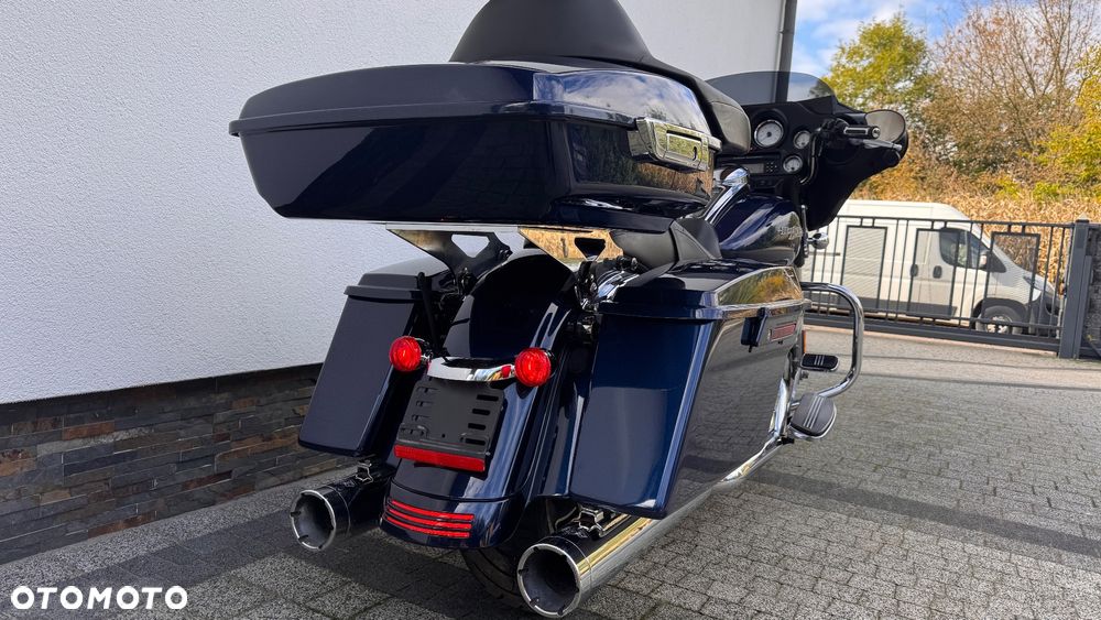 Harley-Davidson Touring Street Glide - 14