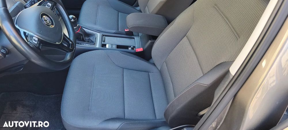 Volkswagen Golf 1.6 TDI DPF BMT Comfortline - 8