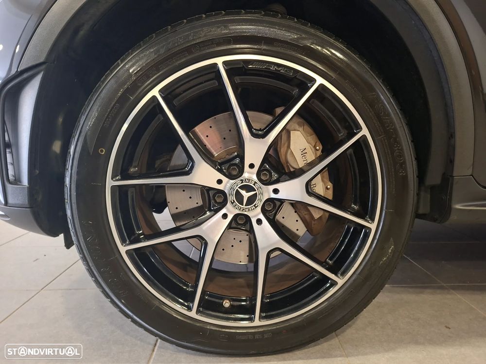 Mercedes-Benz GLC 300 de 4Matic 9G-TRONIC AMG Line Plus - 32