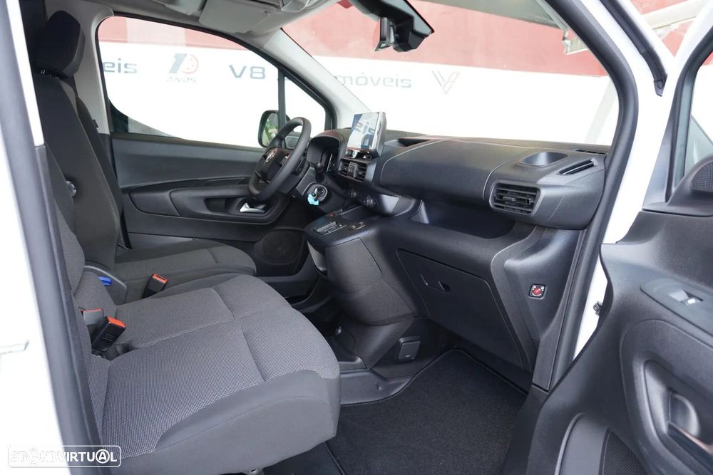 Citroën Berlingo M 130 EAT8 MAX - 29