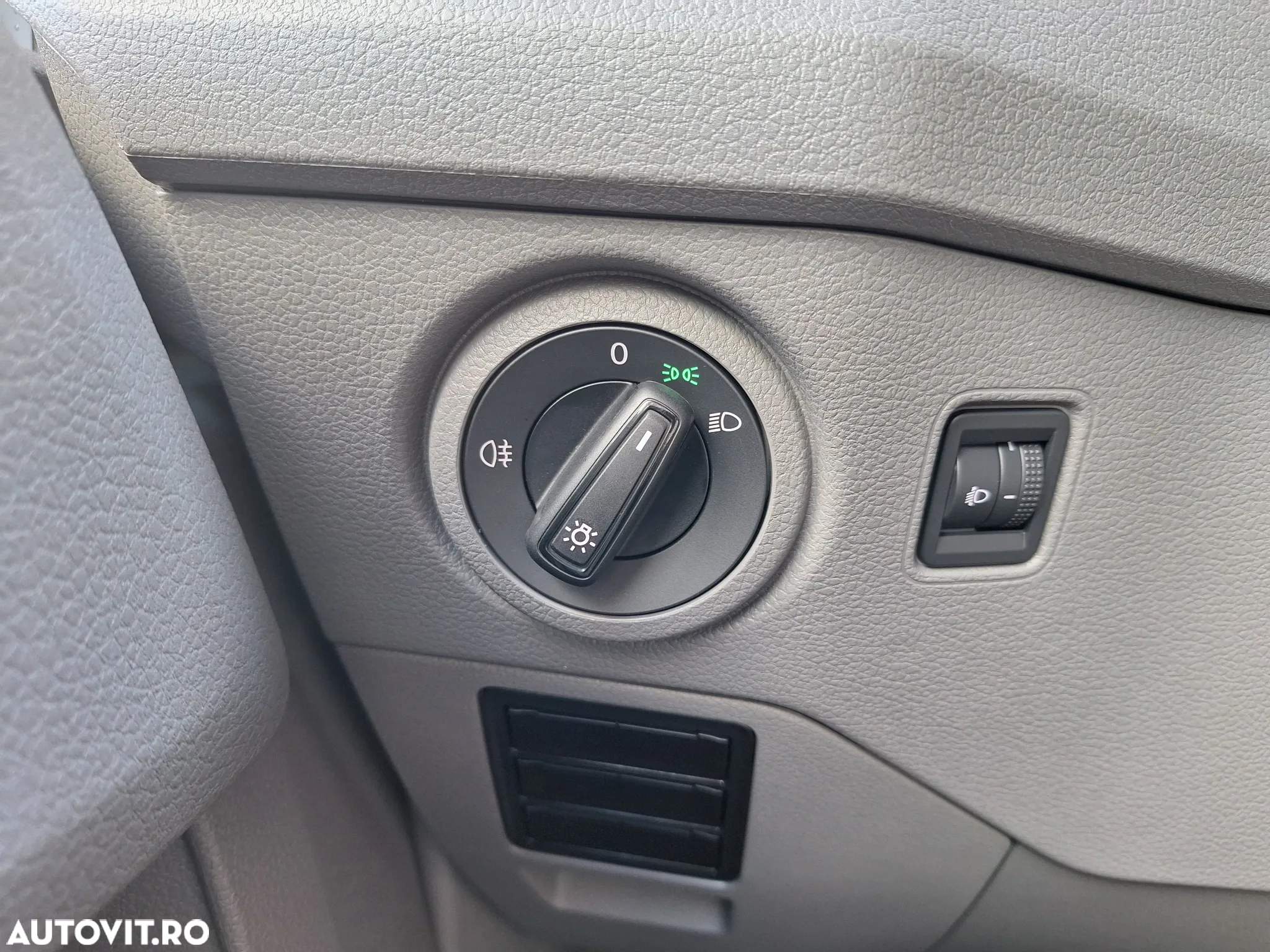 Volkswagen Crafter - 10