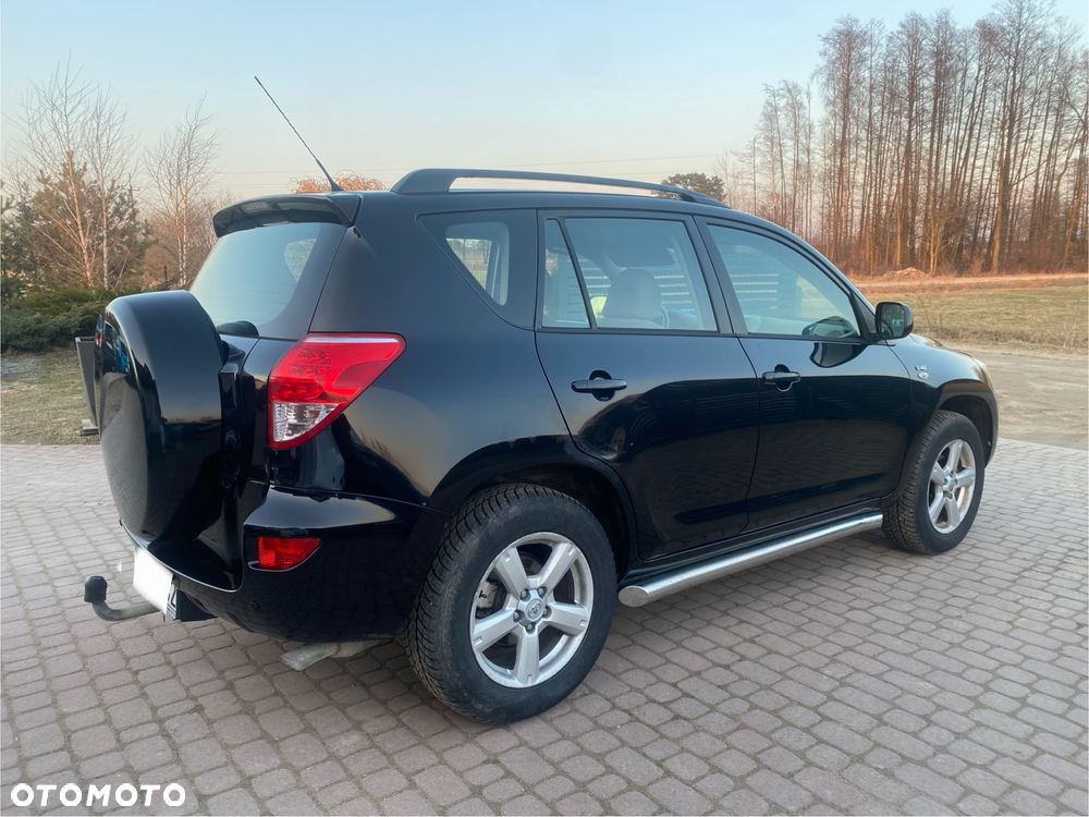 Toyota RAV4 2.2 D-4D Luna - 5