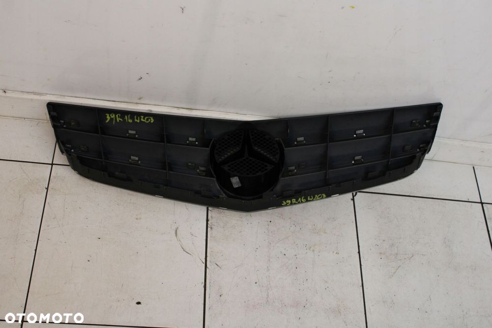 mercedes clc coupe w203 08r- grill atrapa chłodnicy - 5