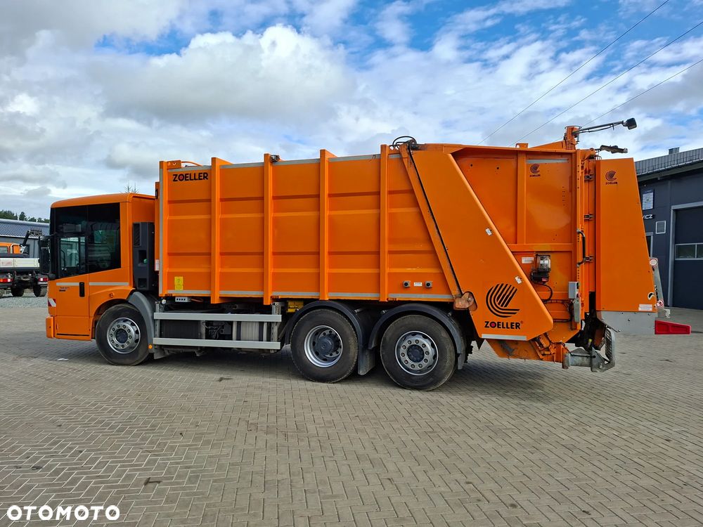 Mercedes-Benz ECONIC 2630 - 5