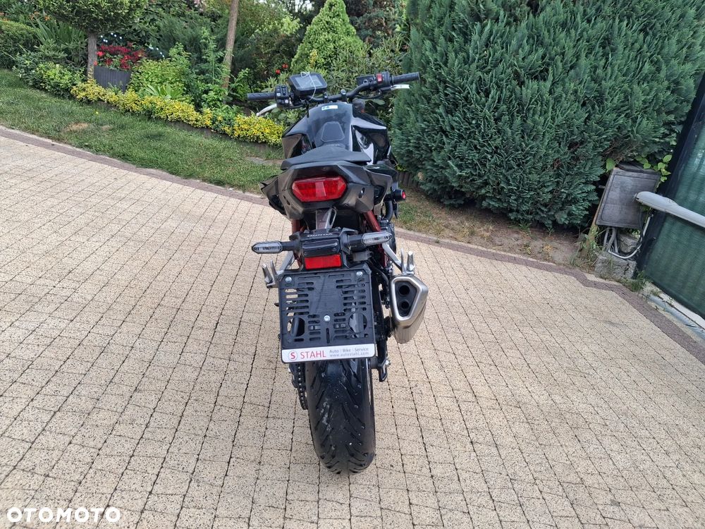 Honda CB - 6