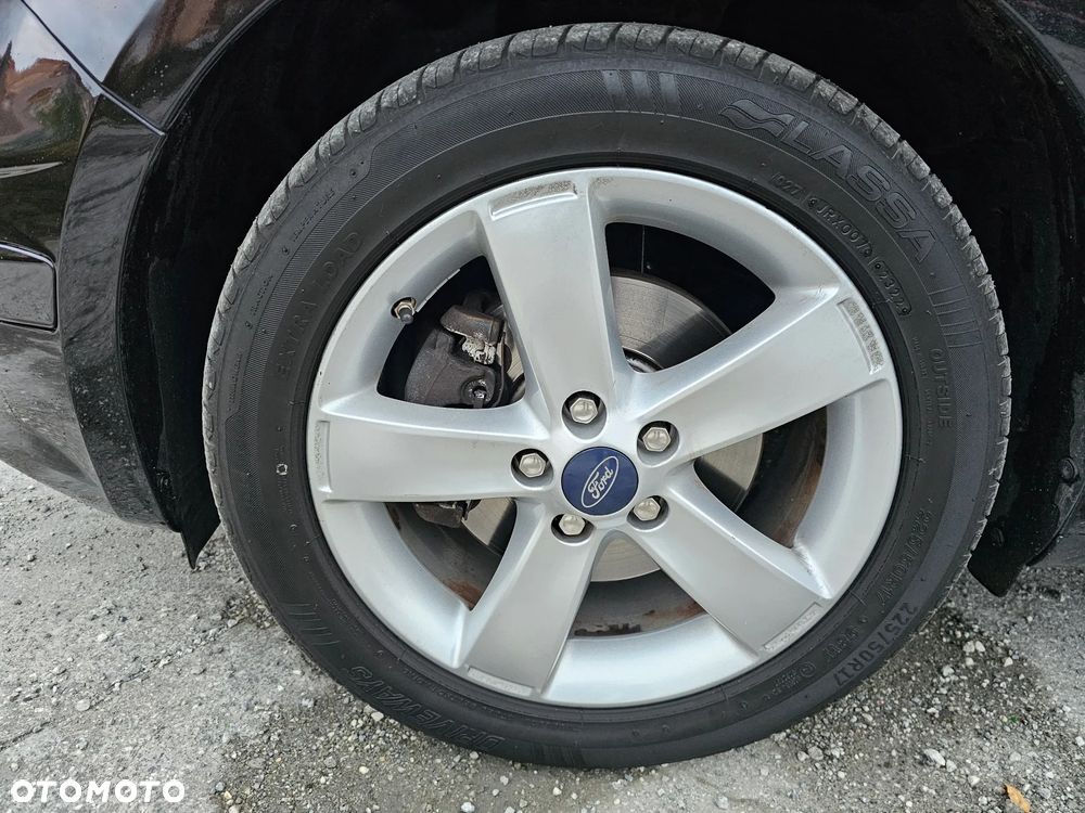 Ford S-Max 2.0 TDCi DPF Titanium - 13