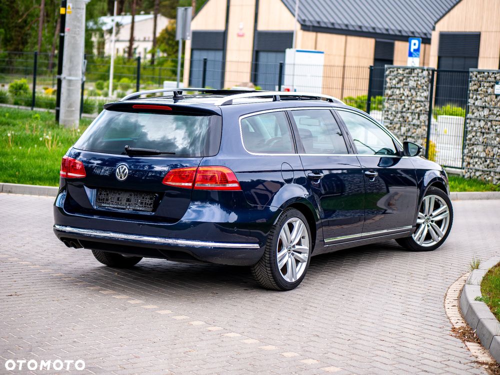 Volkswagen Passat 2.0 TDI Highline DSG - 9