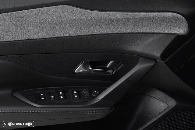 Peugeot 308 SW 1.2 PureTech Allure Pack - 16
