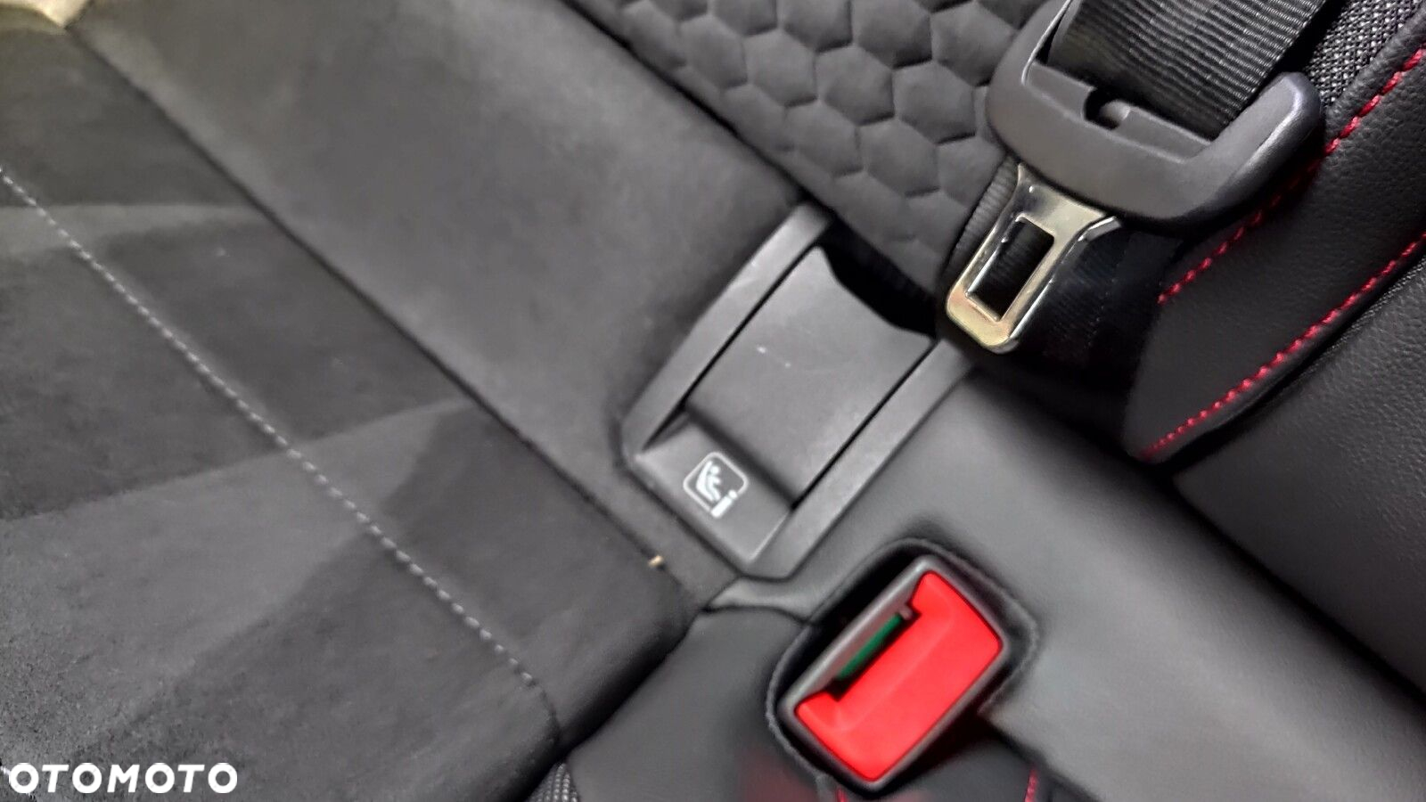 Volkswagen Golf - 35