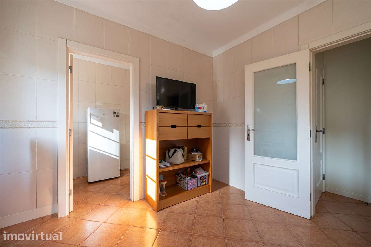 Moradia Geminada T3 Venda em Oliveira de Azeméis, Santiago de Riba-Ul, - Grande imagem: 3/40
