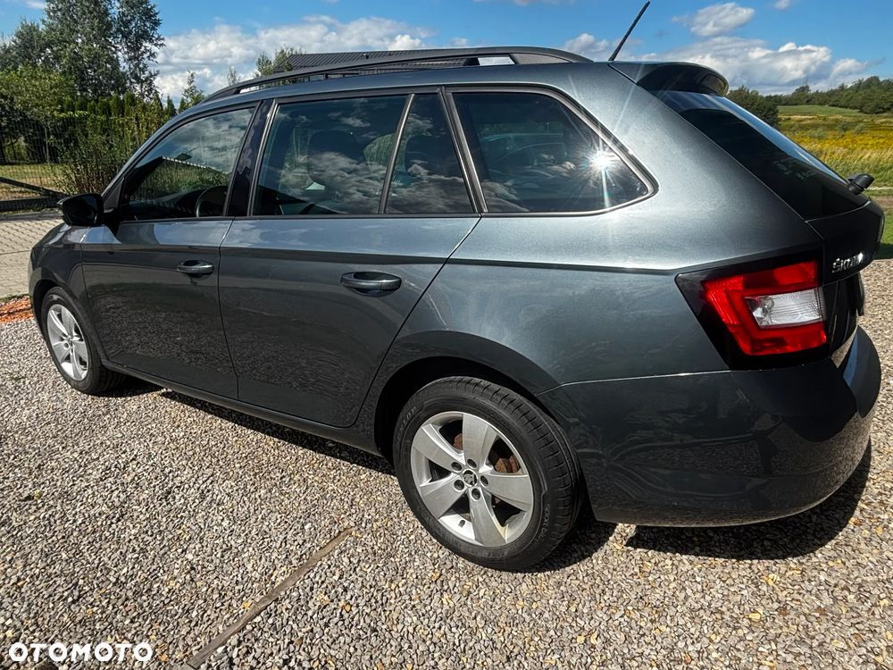 Skoda Fabia 1.2 TSI Ambition - 6