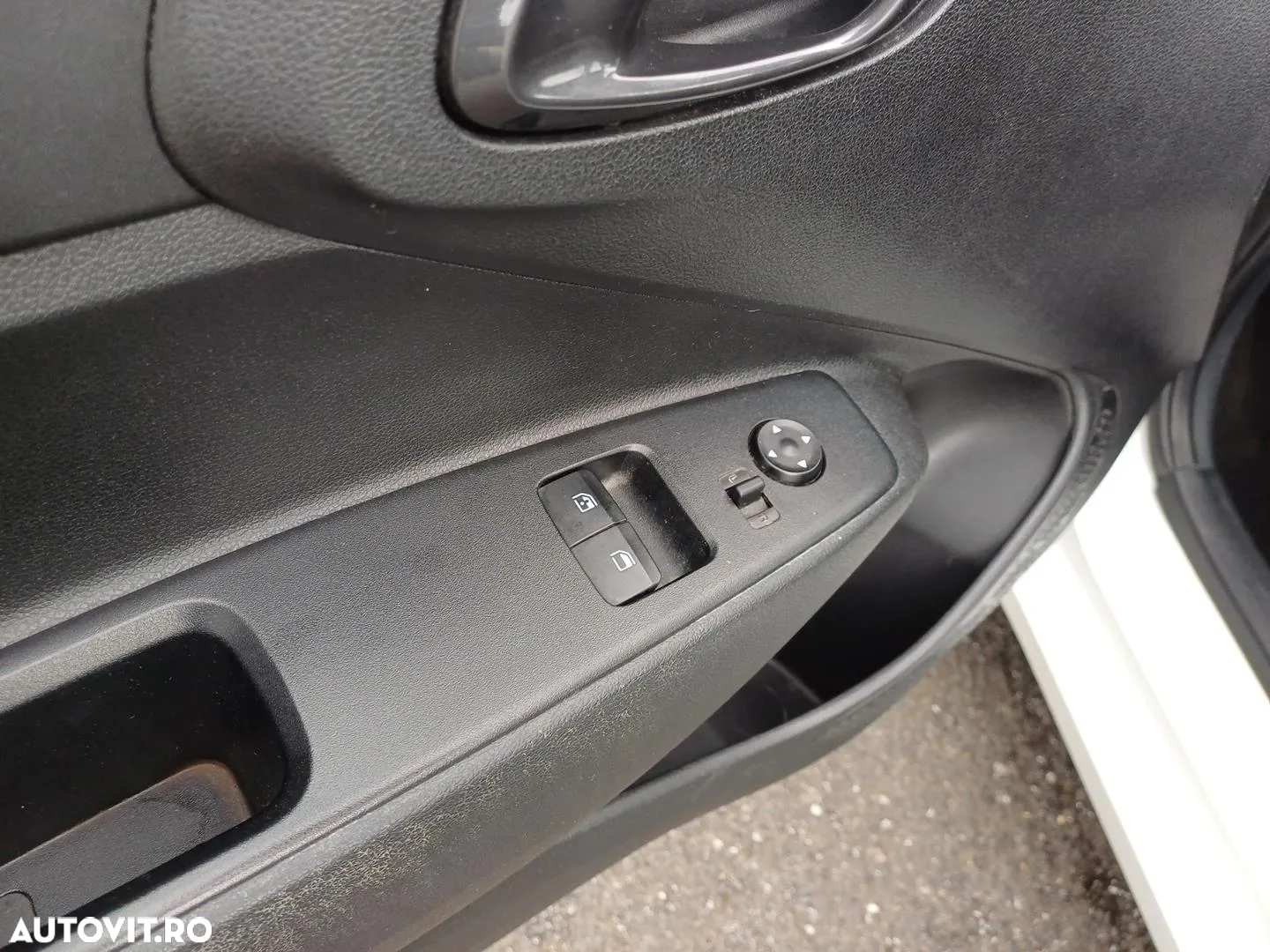 Hyundai i10 - 10