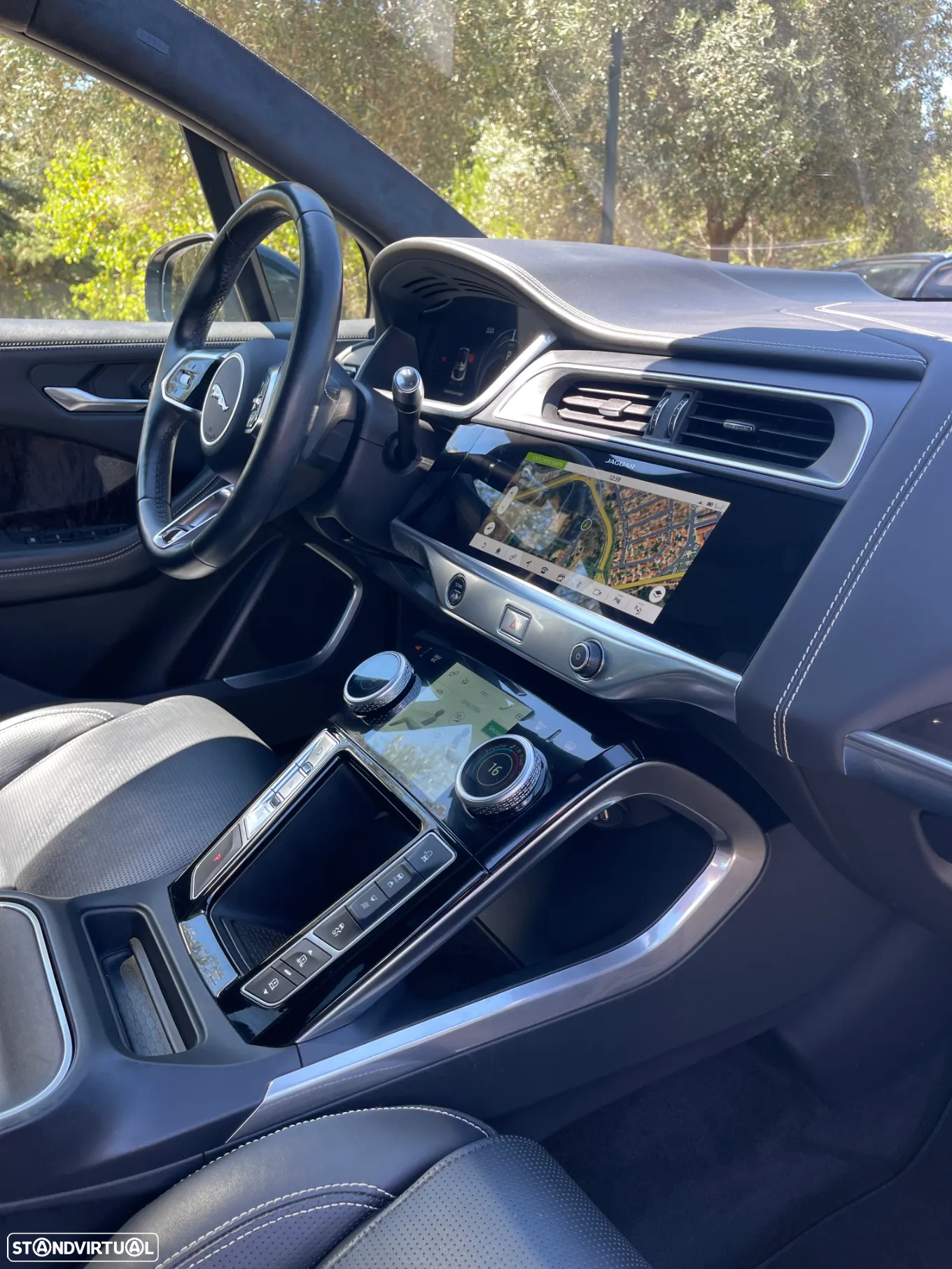 Jaguar I-Pace EV400 AWD First Edition - 19