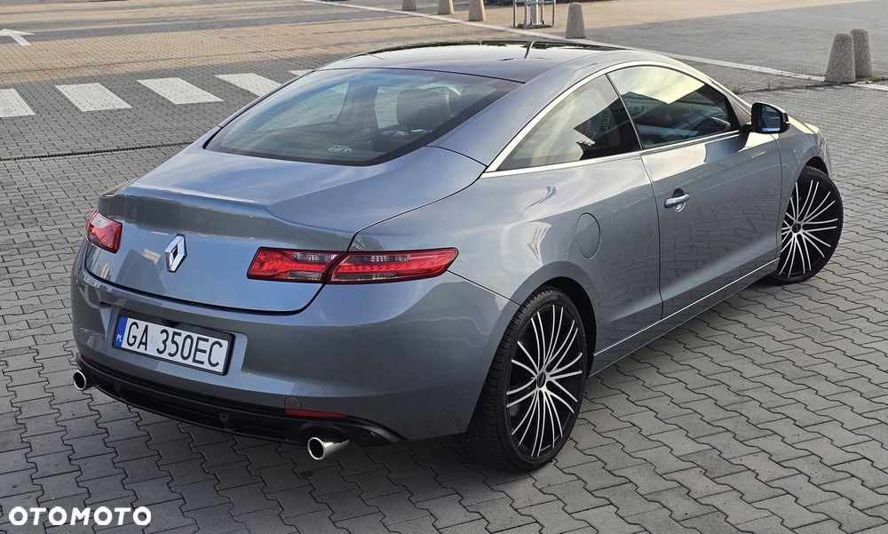 Renault Laguna 2.0 DCi GT 4WS - 5