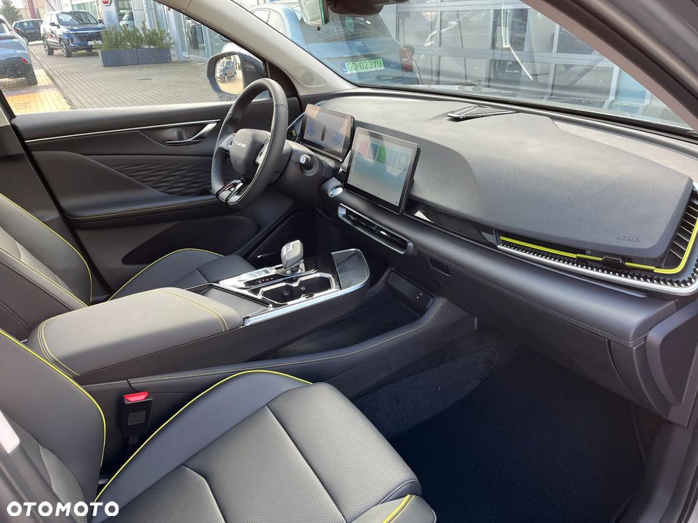 BAIC 5 1.5T Comfort DCT - 6