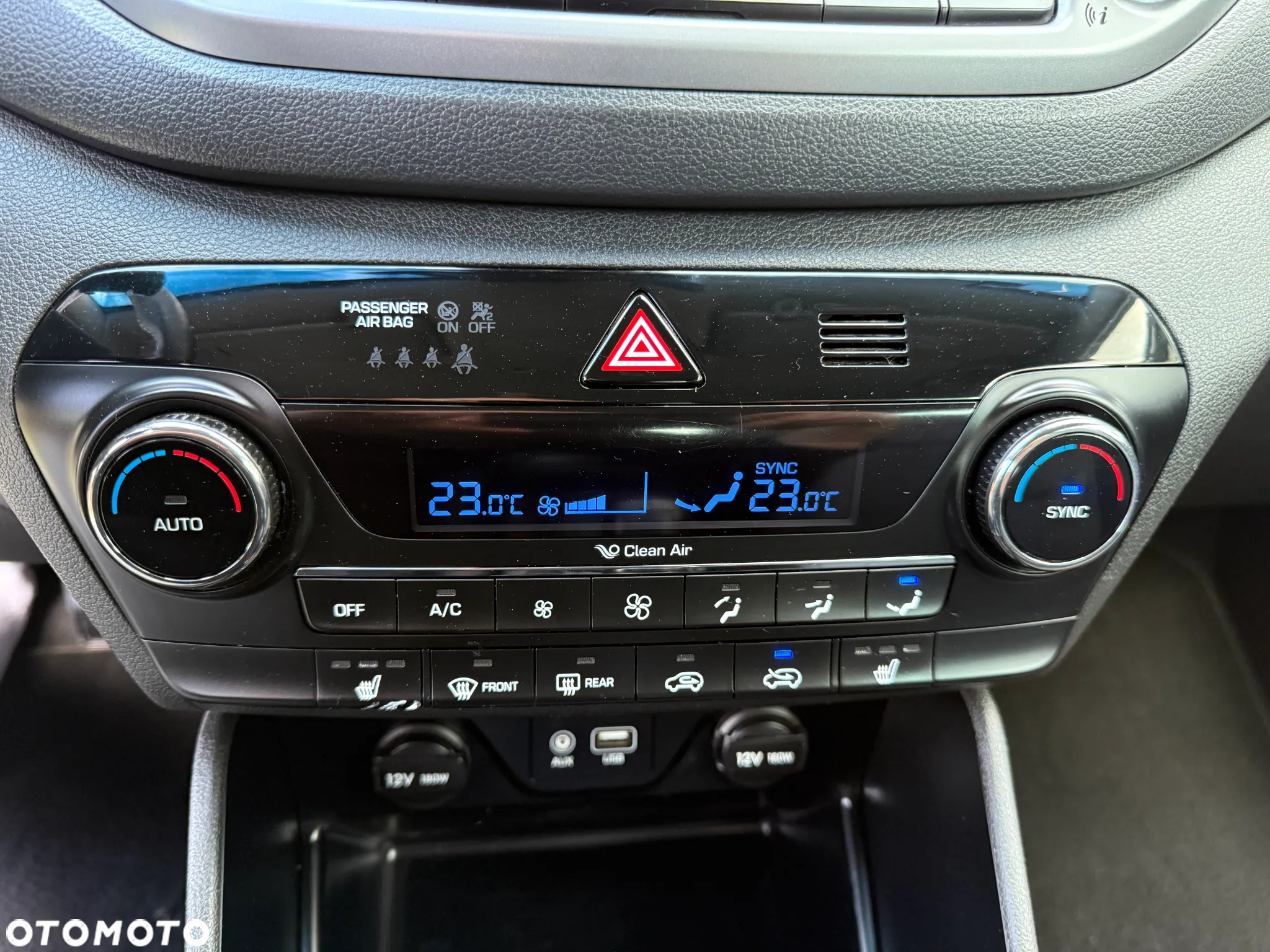 Hyundai Tucson blue 1.7 CRDi 2WD Style - 36