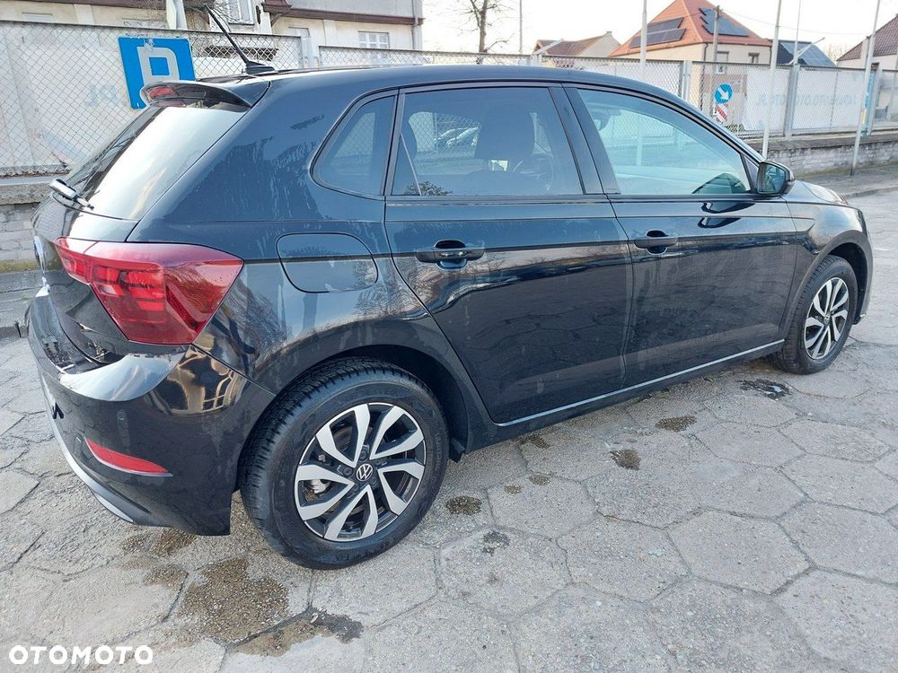 Volkswagen Polo - 11