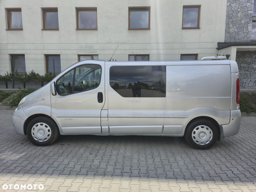 Renault Trafic - 13