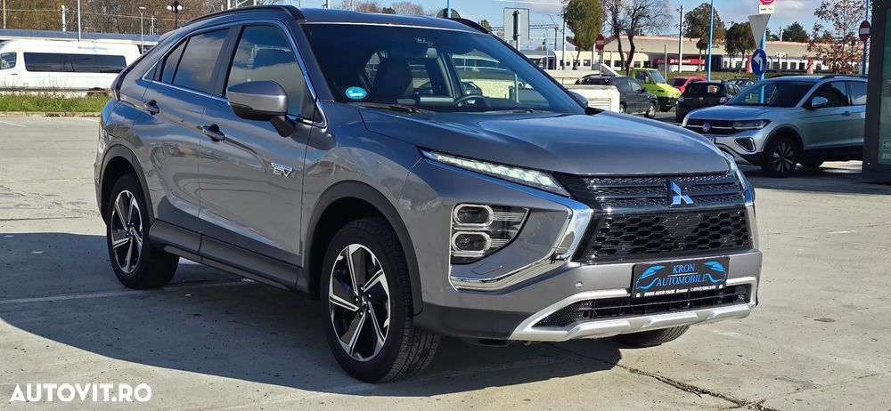 Mitsubishi Eclipse-Cross Plug-In Hybrid 4WD Plus - 22