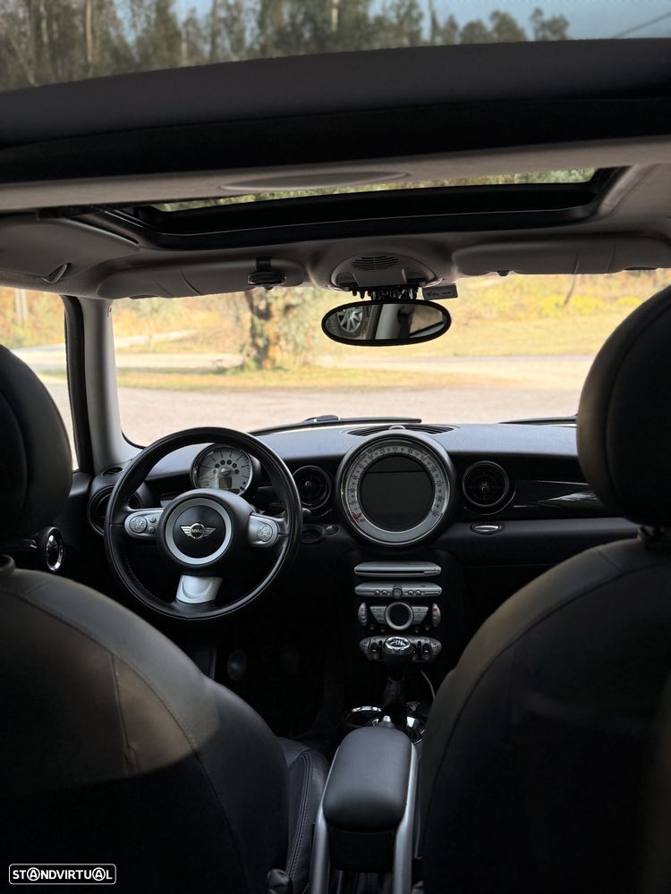 MINI 3 Portas Cooper D - 6