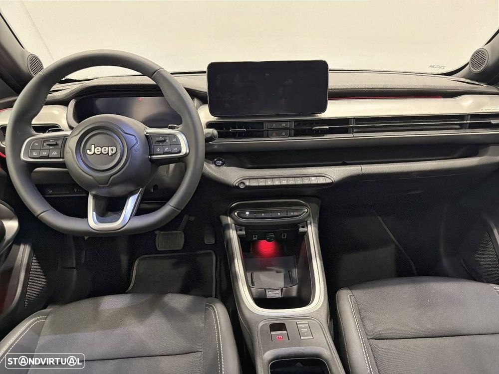 Jeep Avenger 1.2 e-Hybrid Altitude DCT - 8