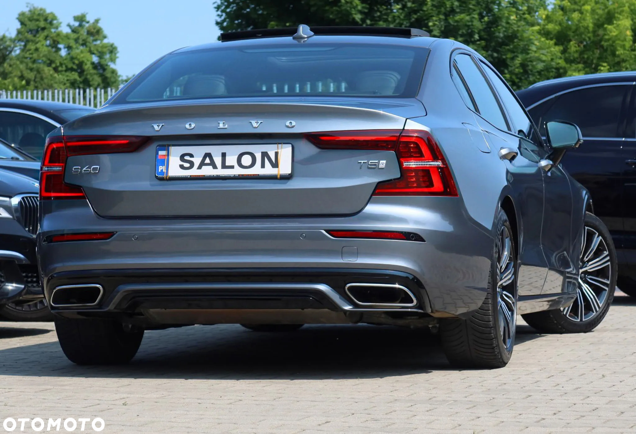 Volvo S60 T5 R-Design - 36