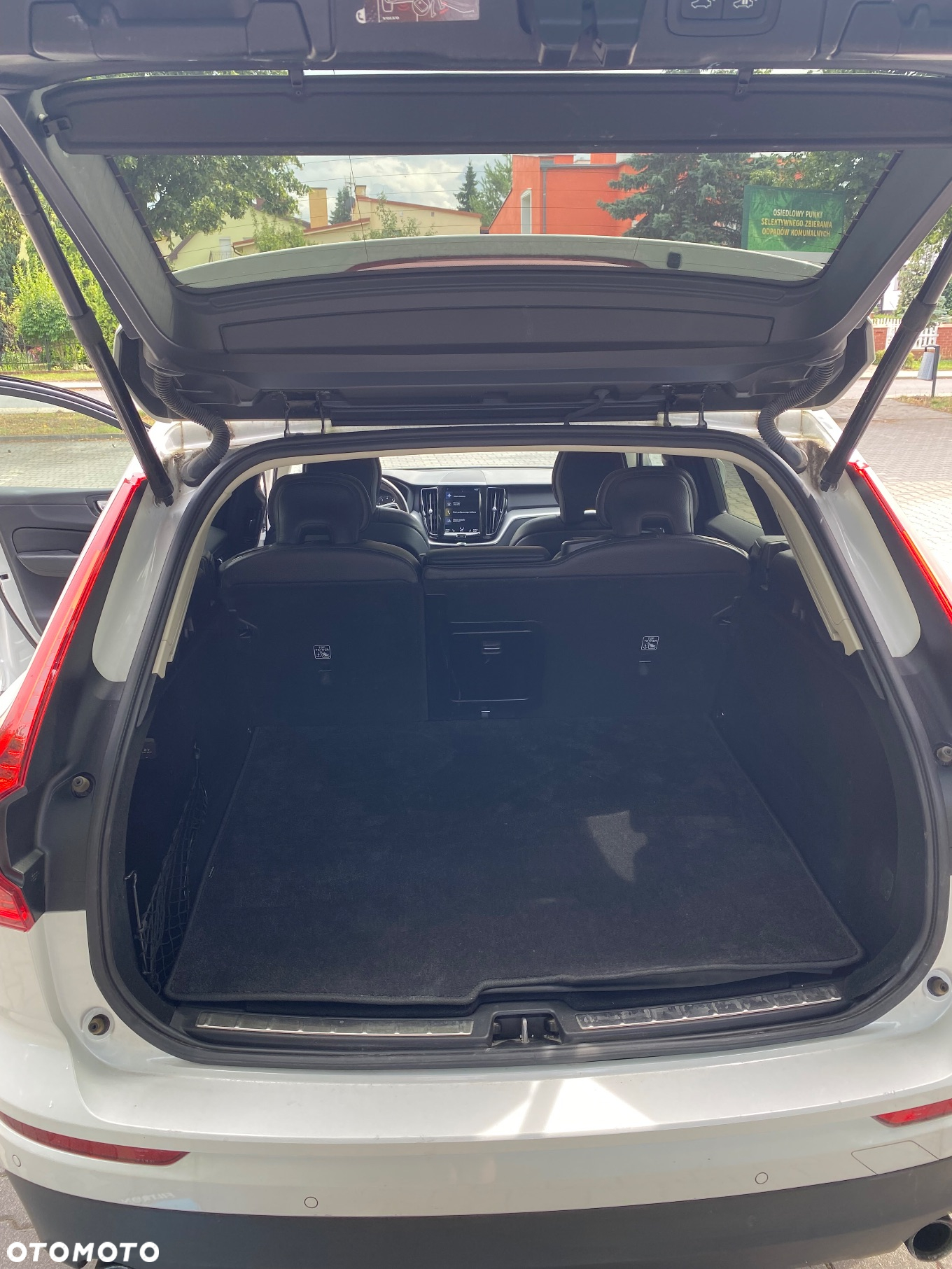 Volvo XC 60 T6 AWD Momentum - 9