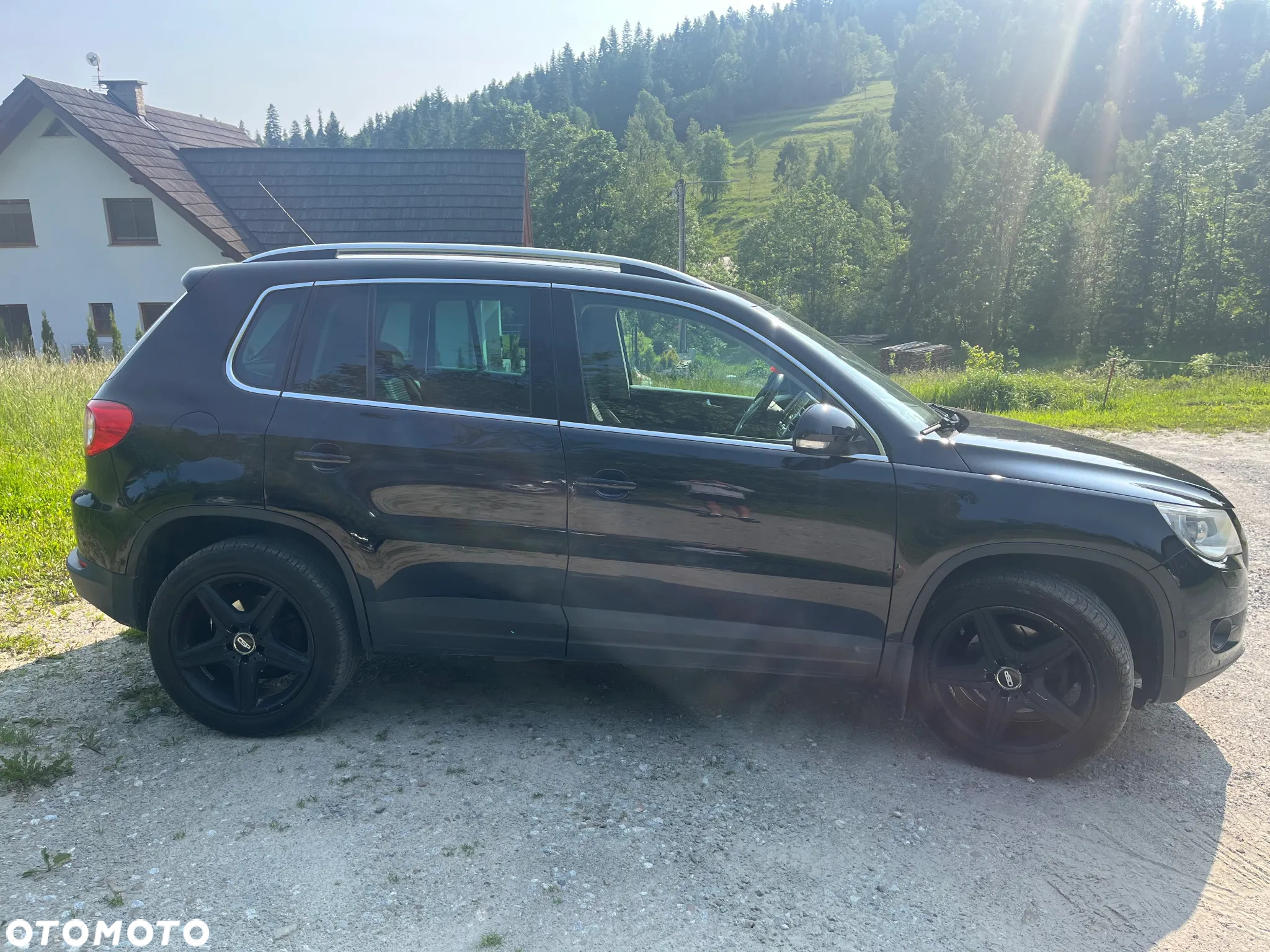 Volkswagen Tiguan - 4
