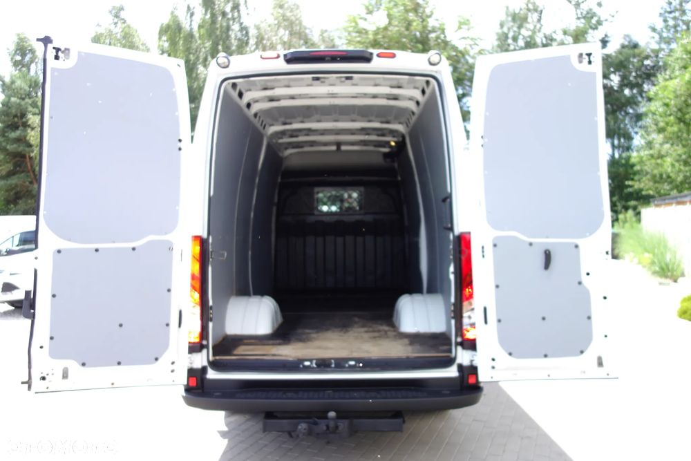 Iveco Daily Automat  35-180 Bliźniak 3.0 Hpi 180 KM L3H2 Klima Webasto - 9