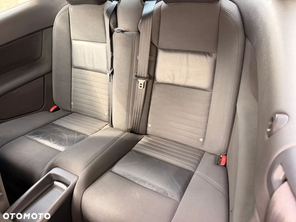 Volvo C70 2.4i Momentum - 15