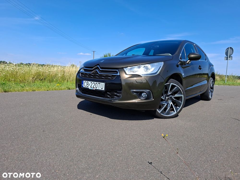 Citroën DS4 1.6 THP SoChic - 1