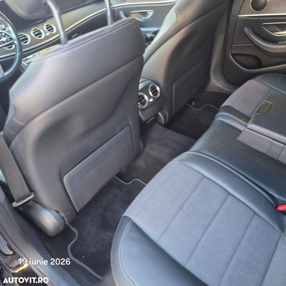 Mercedes-Benz E 200 4MATIC Aut. - 12