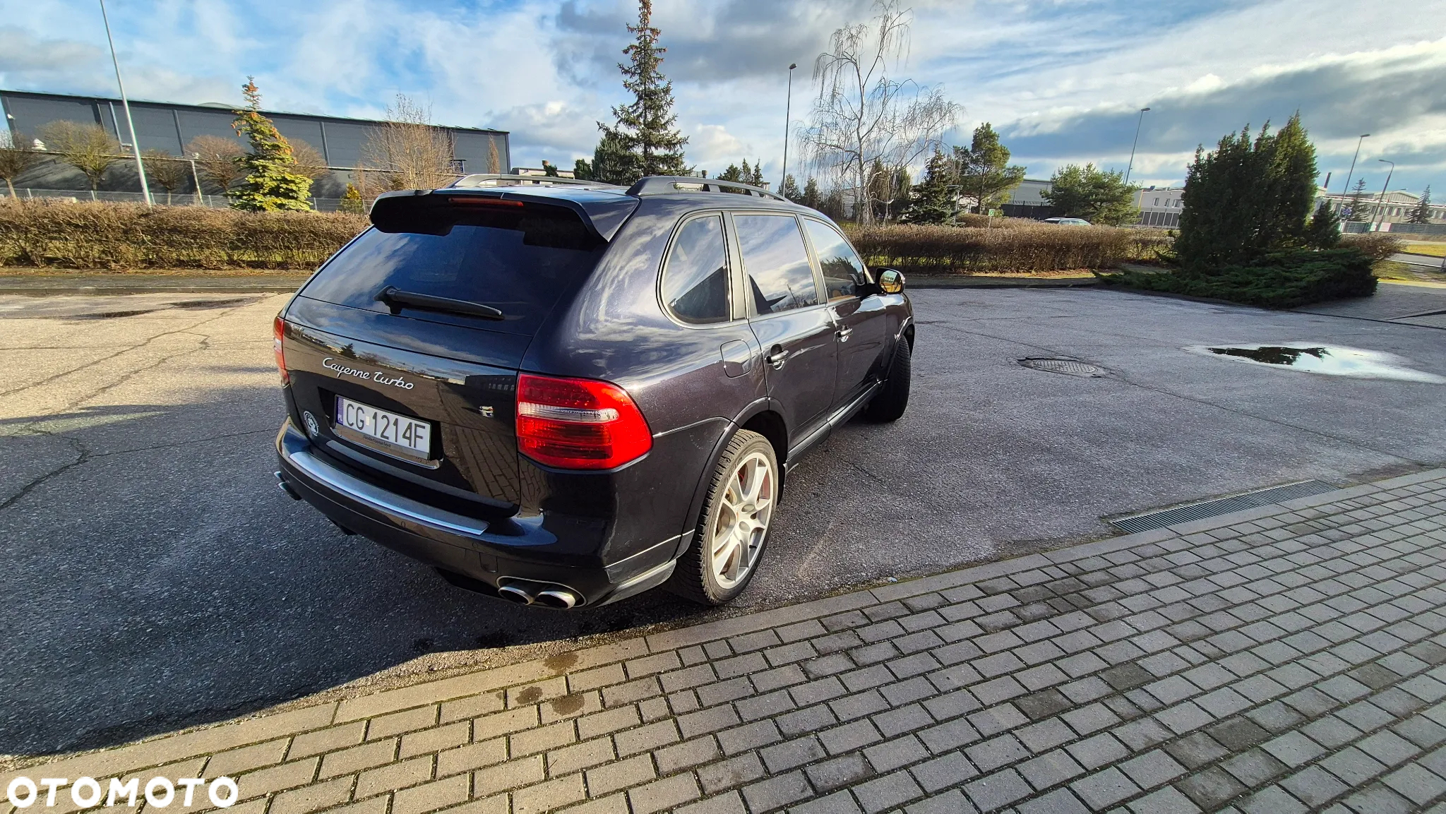Porsche Cayenne Turbo - 9