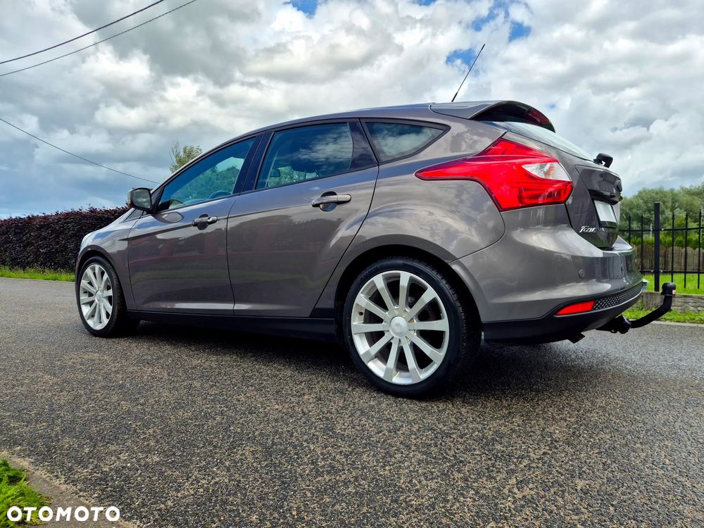 Ford Focus - 17