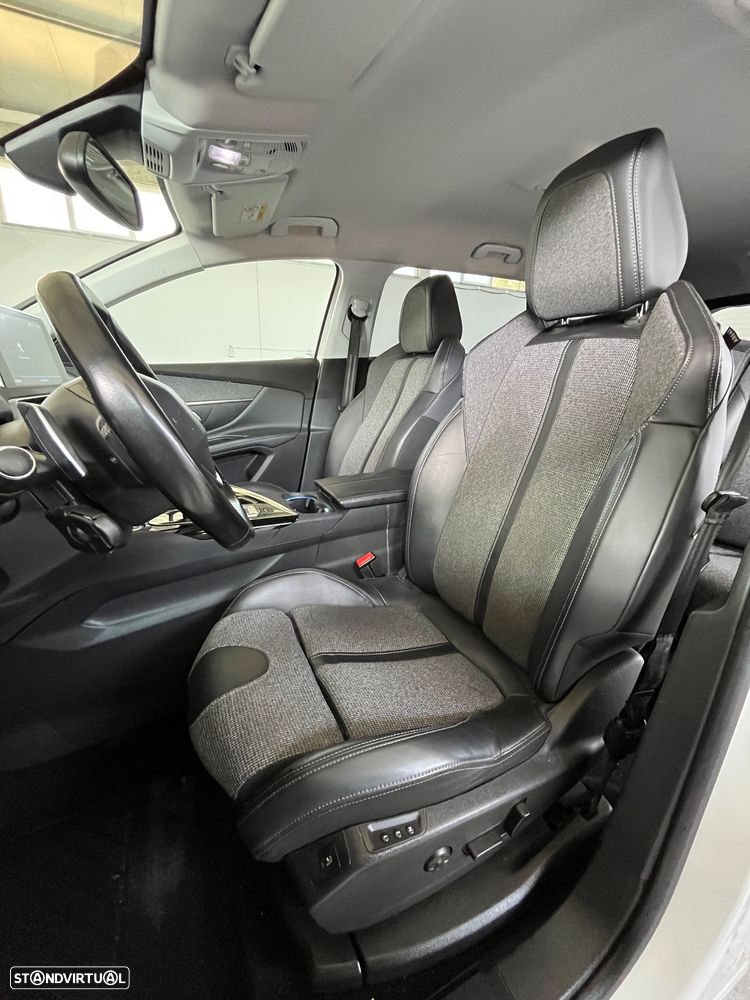 Peugeot 5008 PureTech 130 EAT8 Stop & Start Allure Pack - 15