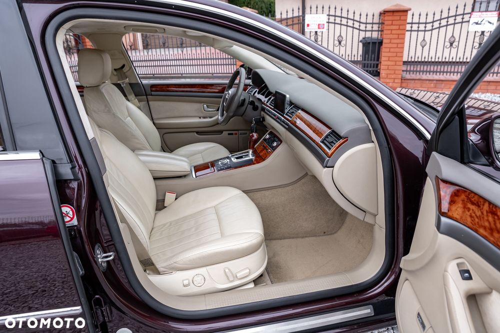 Audi A8 - 25