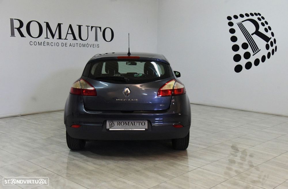 Renault Mégane 1.5 dCi Dynamique SS - 7