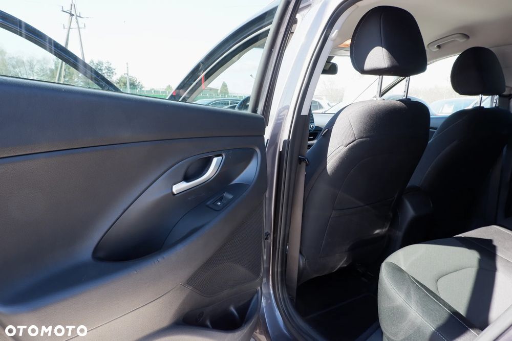 Hyundai i30 1.6 CRDI DCT Trend - 28