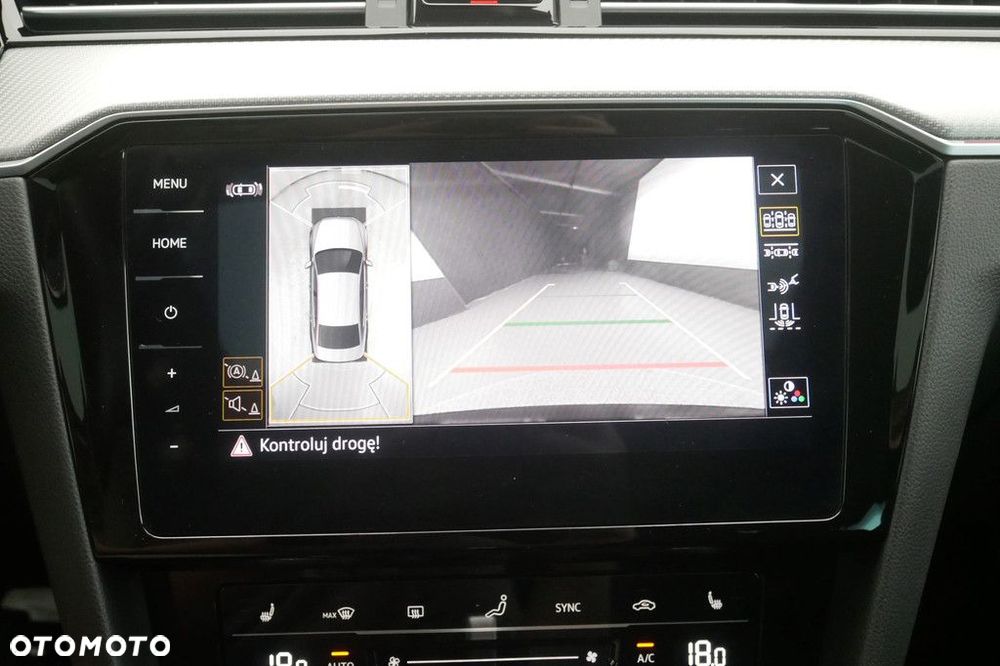 Volkswagen Passat - 23