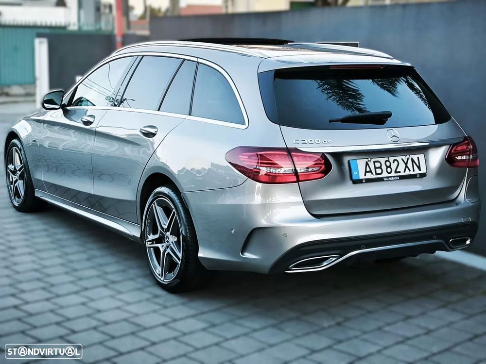 Mercedes-Benz C 300 de AMG Line - 2