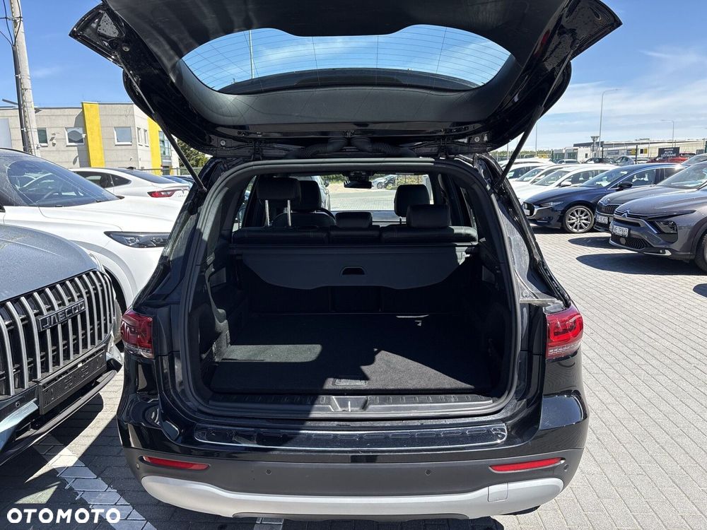 Mercedes-Benz GLB 200 7G-DCT - 27
