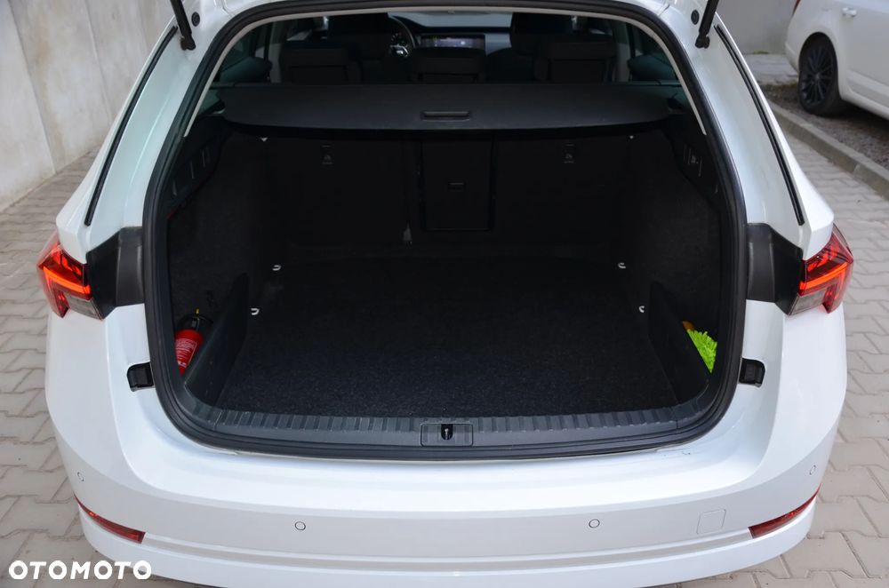 Skoda Octavia 2.0 TDI Ambition DSG - 14