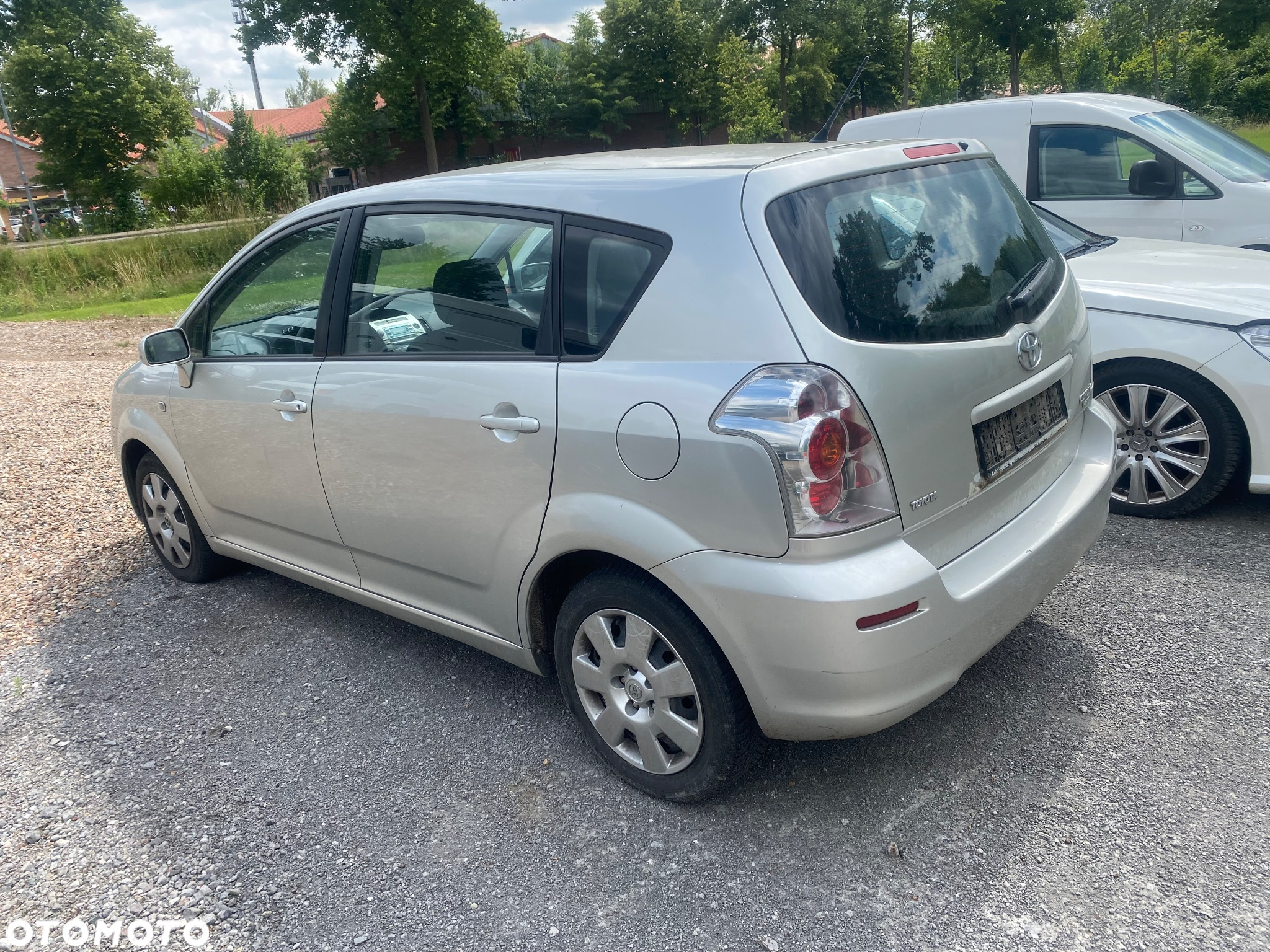 Toyota Corolla Verso - 15