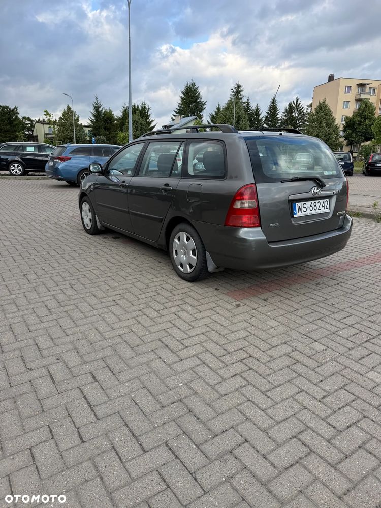 Toyota Corolla - 5