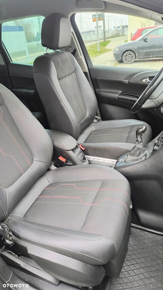 Opel Meriva - 13