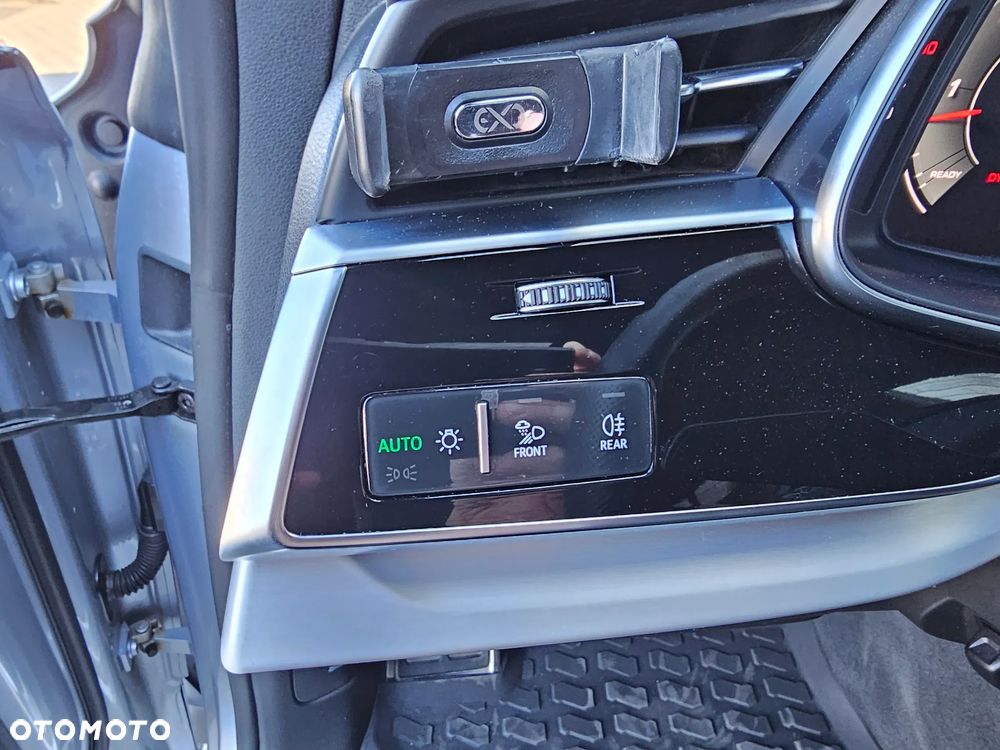 Audi Q8 SUV TDI quattro 210 kW tiptronic - 37