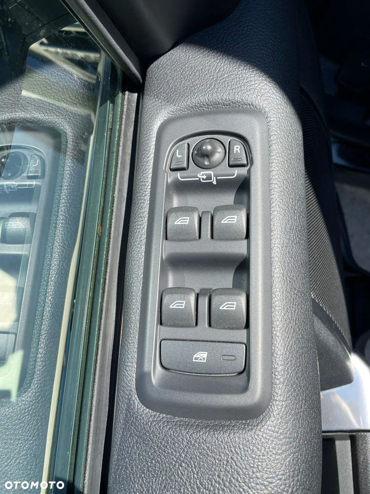Land Rover Discovery 3.0 SD V6 Landmark - 7