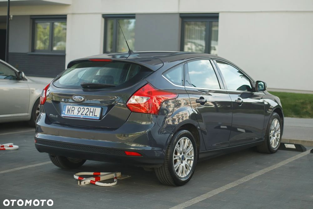 Ford Focus 1.6 Titanium - 4